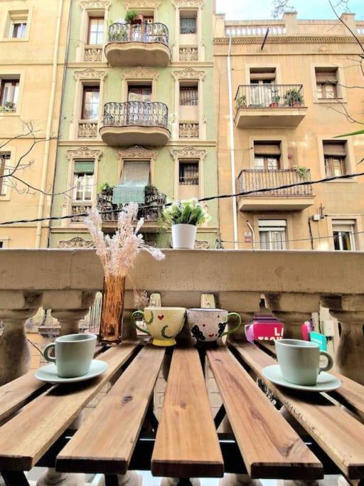 Loft Nearby Sagrada Familia Apartment Barcelona Luaran gambar